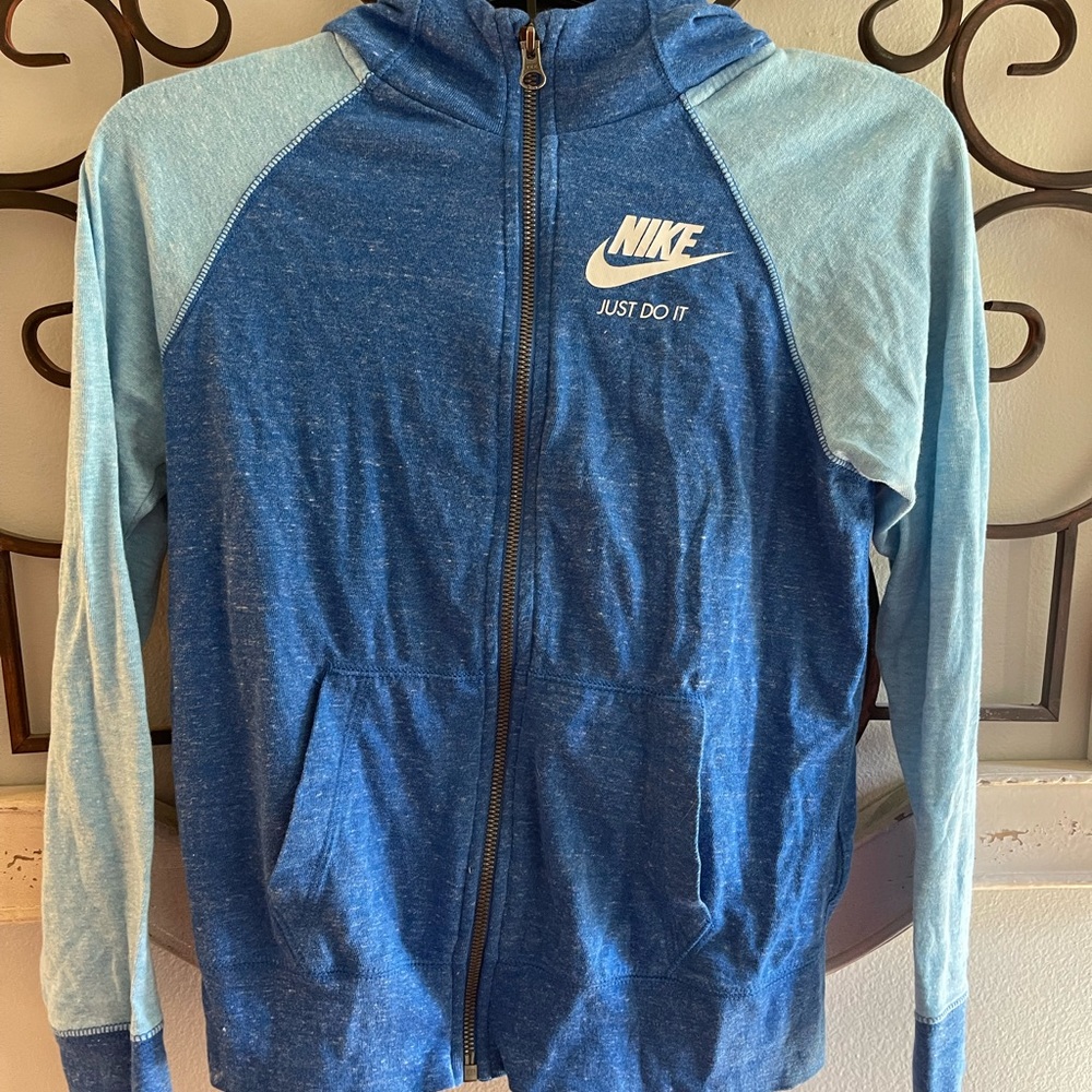 Girls youth Nike zipper hoodie jacket.  Size youth large.  Soft.  EUC